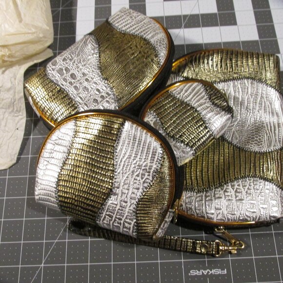 Allan Edwards by Studio Imports, 4 nesting leather look clutches - NEW - Picture 1 of 5